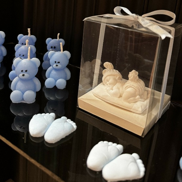 A Set of Candles (1 Bear-1 Feet-1 Baby)